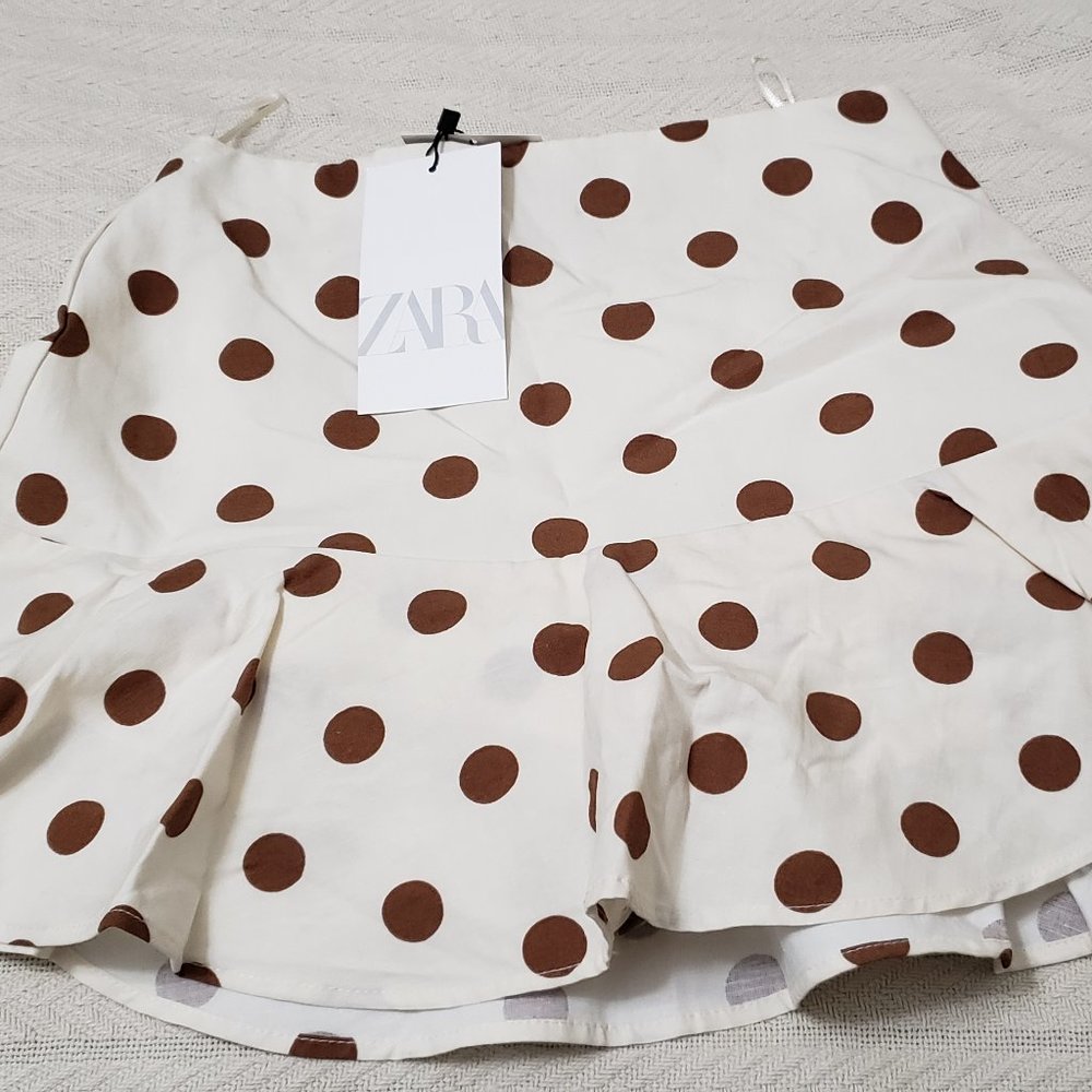 Zara cream and brown skirt/short Size XS